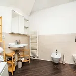 아파트 Lavish And Chic Duplex 프라하
