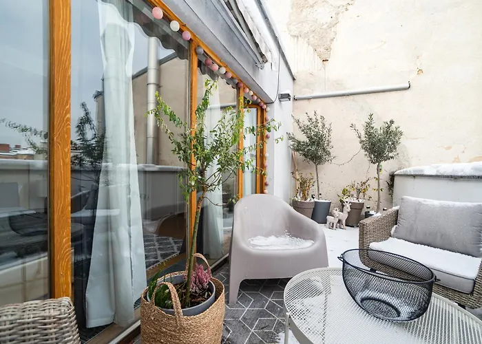 Lavish And Chic Duplex شقة براغ
