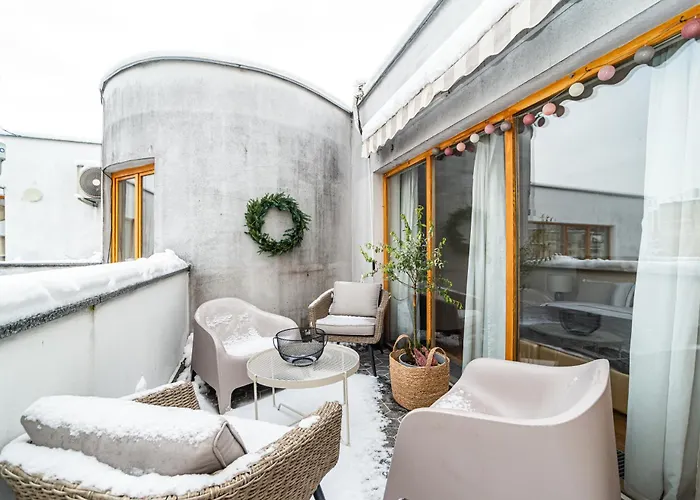 شقة Lavish And Chic Duplex *