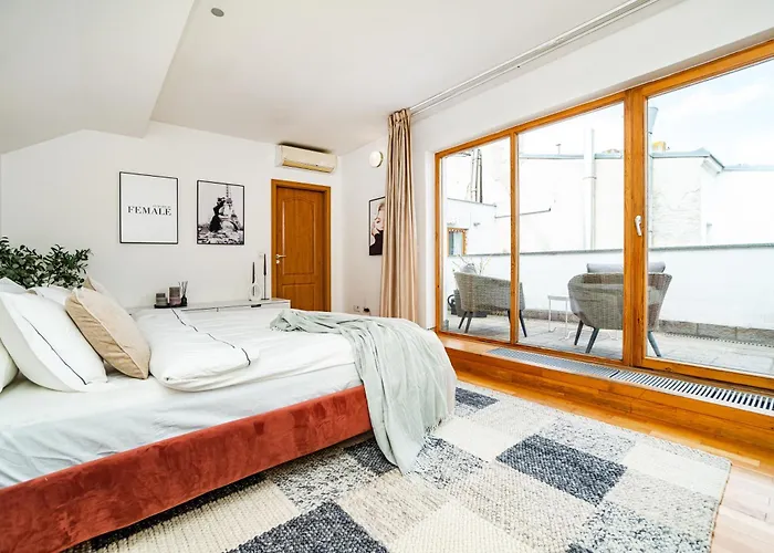 Lavish And Chic Duplex