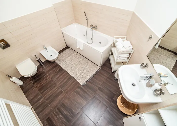 Lavish And Chic Duplex * Prague