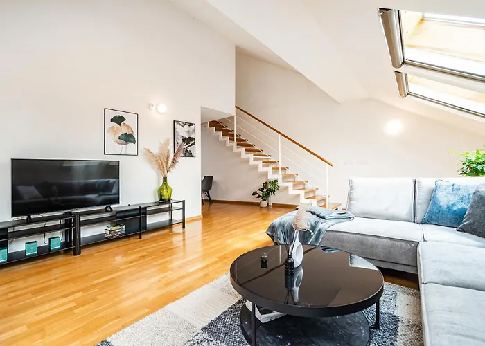 Lavish And Chic Duplex * Prague