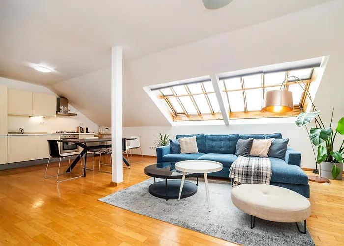 Lavish And Chic Duplex